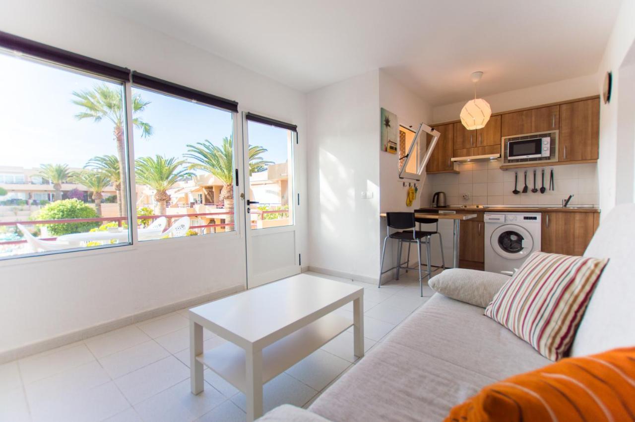 Casanikolai Apartment คอร์ราเลโฮ ภายนอก รูปภาพ