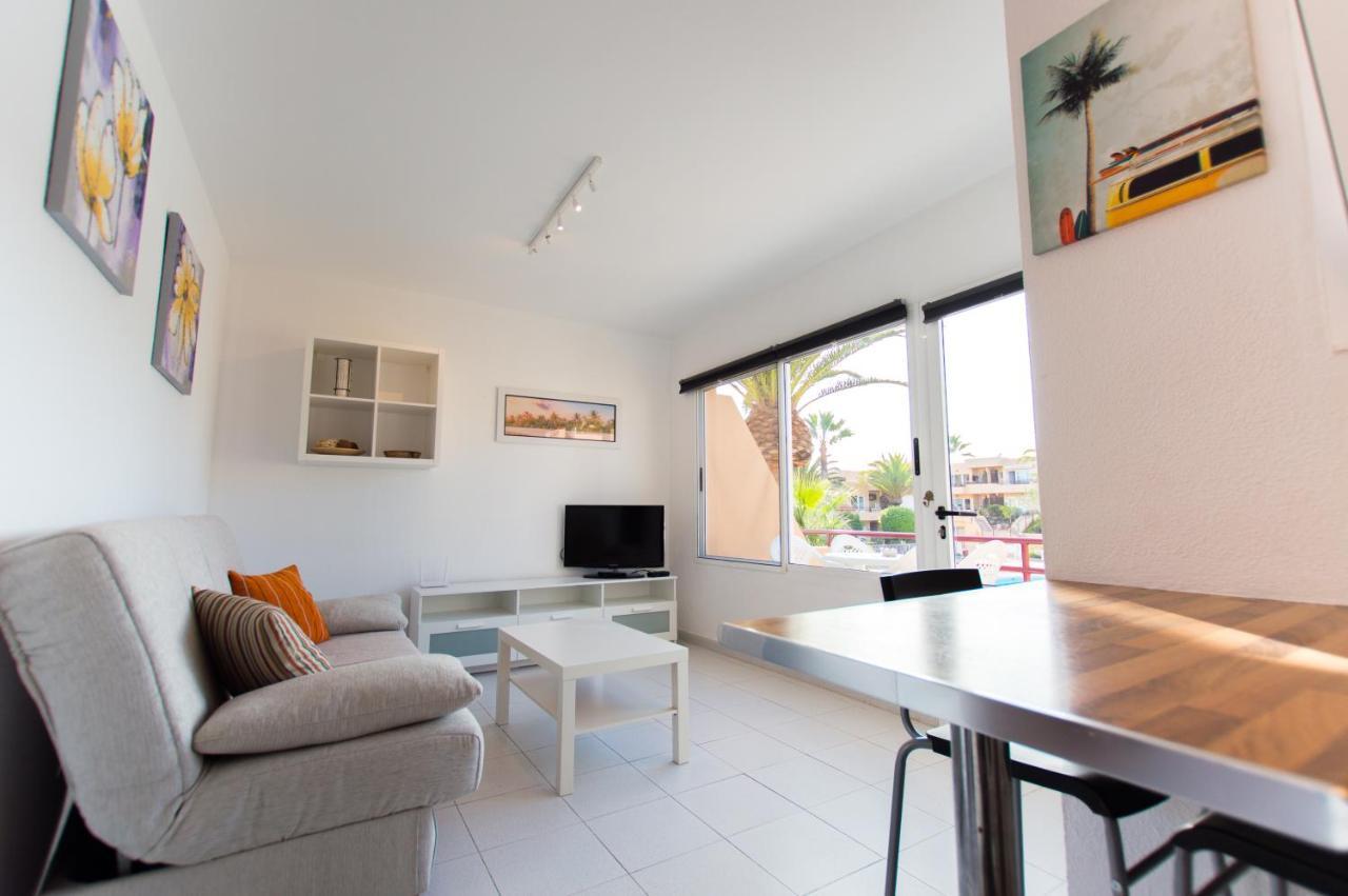 Casanikolai Apartment คอร์ราเลโฮ ภายนอก รูปภาพ