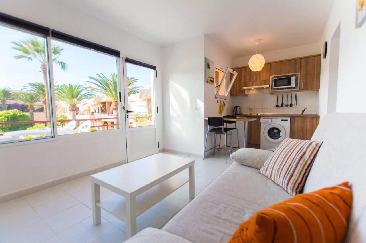 Casanikolai Apartment คอร์ราเลโฮ ภายนอก รูปภาพ